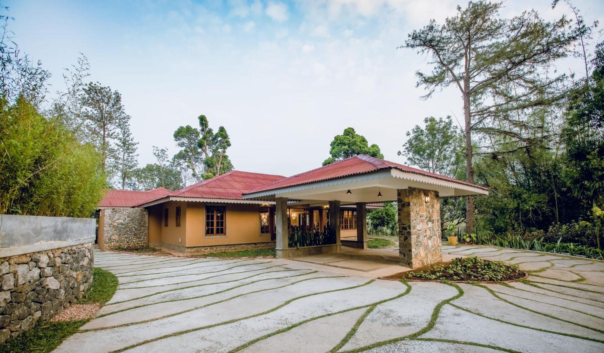 Misty Mountain Experience By Perfect Stays Pirmed Exterior photo